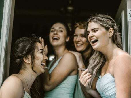 Here's How To Choose Bridesmaids Like A #BrideBoss