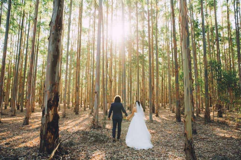 Rustic Outdoor Wedding | Daniel & Hannah Get Married On A Farm