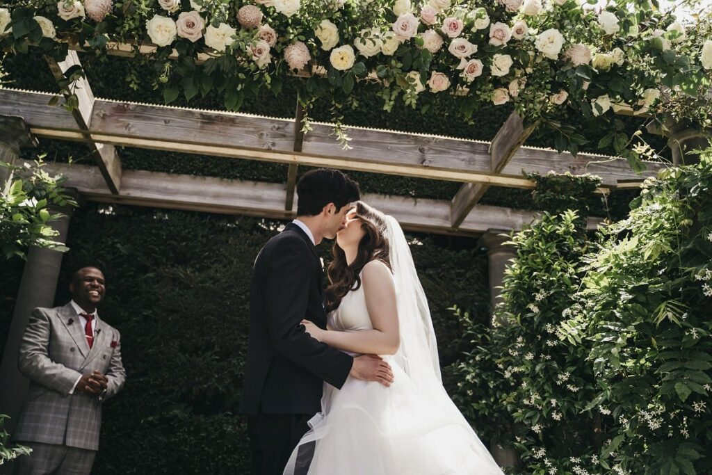 Sophia and Kyle's wedding kiss
