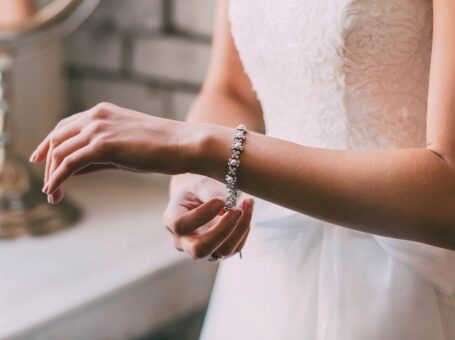 Bridal Jewellery: Should You Mix Or Match?